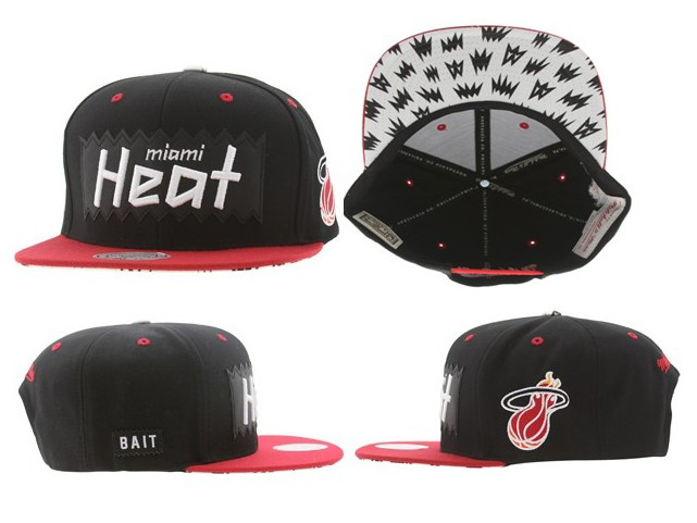 Gorra Miami Heat Mitchell&Ness [Negra] - Haga click en la imagen para cerrar