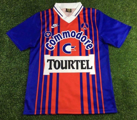 PSG 1a Equipación 1993-94 - Haga click en la imagen para cerrar