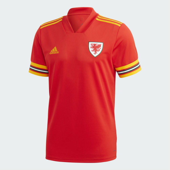 Gales 1a Equipación 2020 - Haga click en la imagen para cerrar